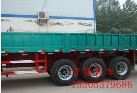 点击查看详细信息　标题：半挂车 轻型半挂车系列 阅读次数：788