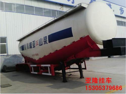 点击查看详细信息　标题：水泥搅拌车系列 阅读次数：980
